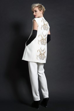 White2